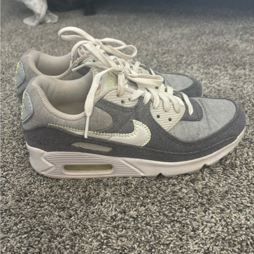 Nike Air Max 90